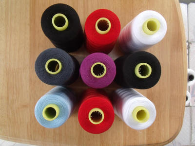 武漢市蔡甸區美佳線廠 專業生產縫紉線、縫包線、封口線及化纖紗線